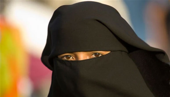 A Veiled Muslim Woman Abused, called ‘Smelly,’ And Told ‘This Is Not ...